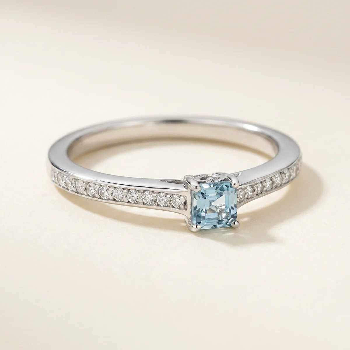 A .25ct blue asscher diamond on a white gold ring, custom-designed by Eterneva to honor the remarkable Rowdy.