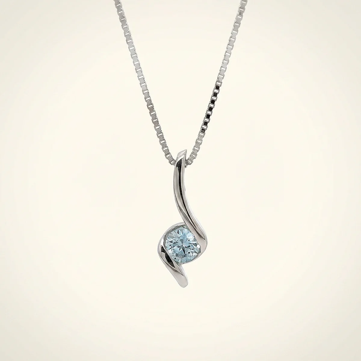 A .5ct blue round diamond on a white gold necklace, custom-designed by Eterneva to honor the remarkable Bugs.