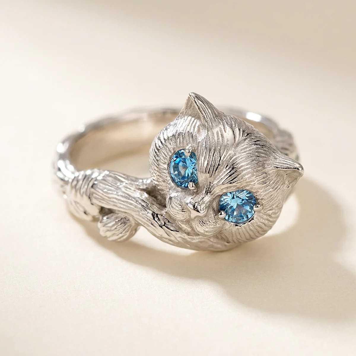 A .15ct blue round diamond on a platinum ring, custom-designed by Eterneva to honor the remarkable Mufasa.