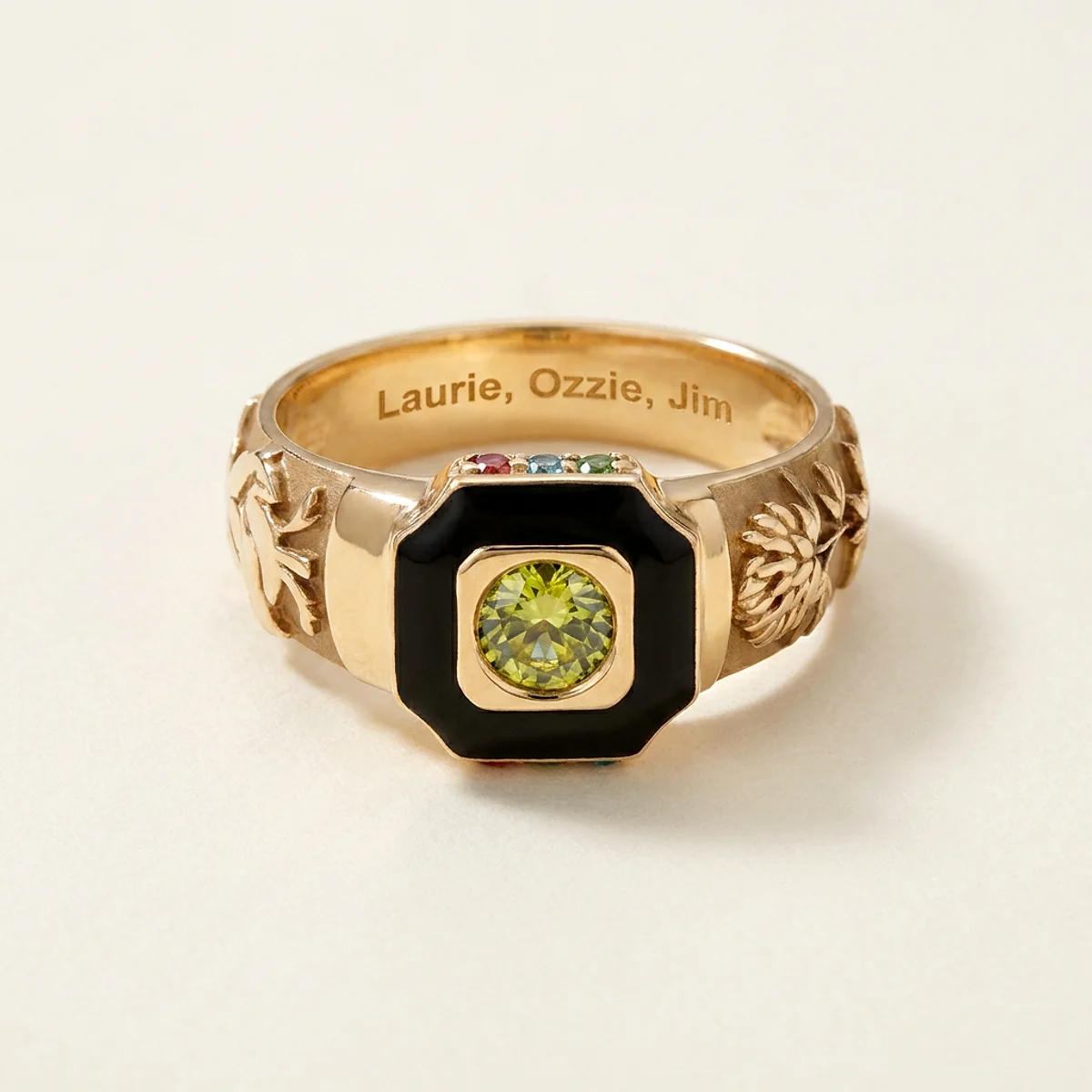 A .25ct green round diamond on a yellow gold ring, custom-designed by Eterneva to honor the remarkable Laura.