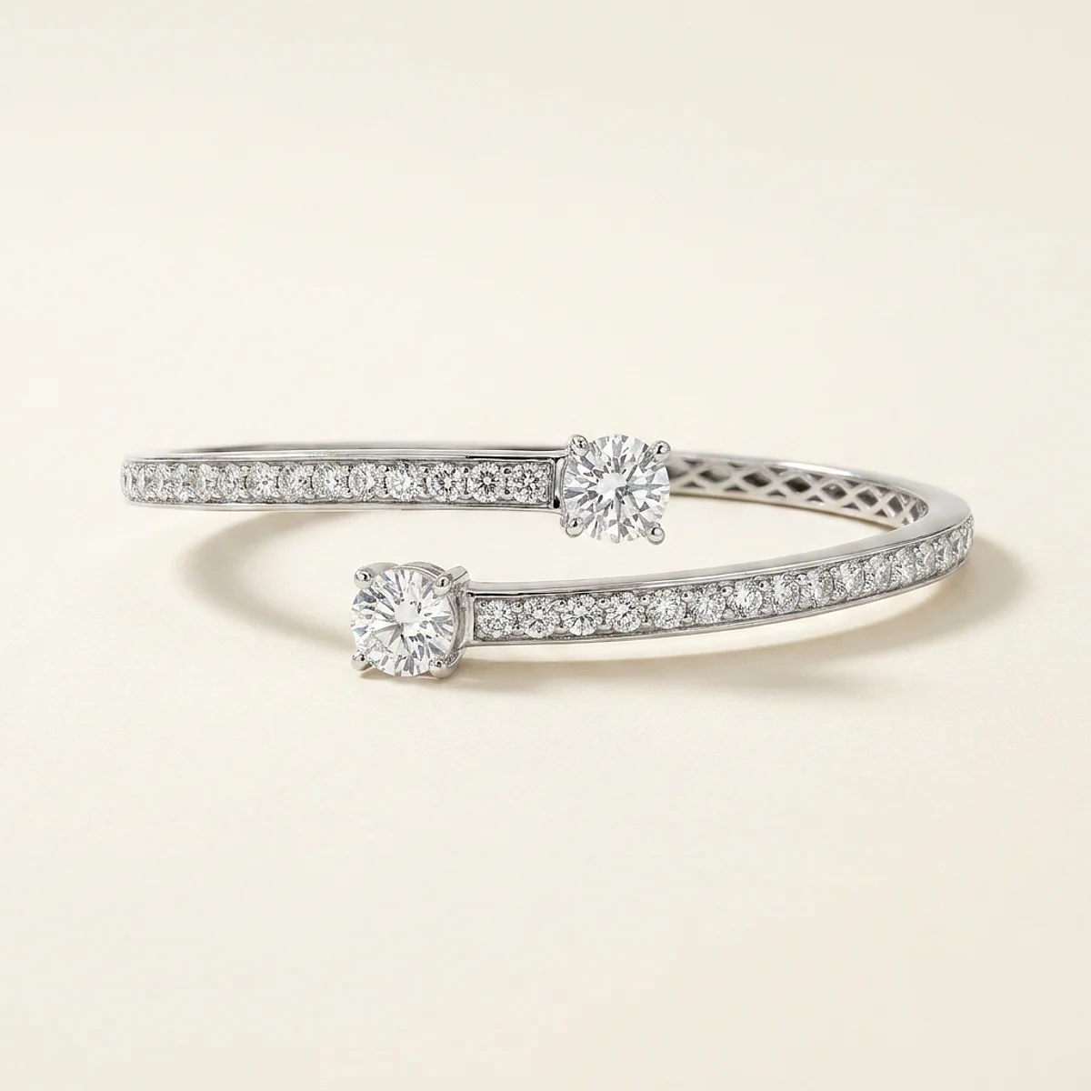 A 1ct colorless round diamond on a white gold bracelet, custom-designed by Eterneva to honor the remarkable Tammy.