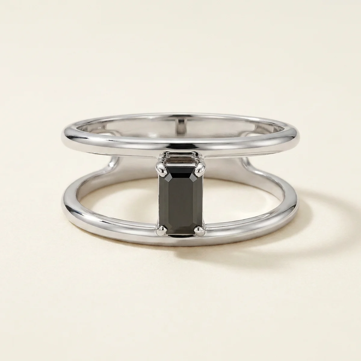 A .5ct black emerald diamond on a white gold ring, custom-designed by Eterneva to honor the remarkable Oreo.