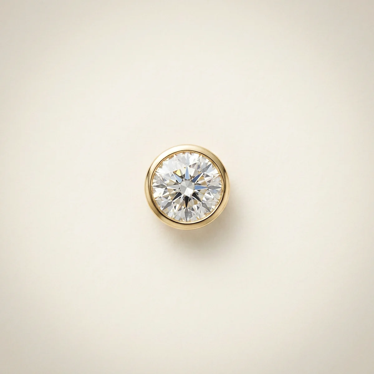 A 1ct colorless round diamond on a yellow gold pendant, custom-designed by Eterneva to honor the remarkable Karen.