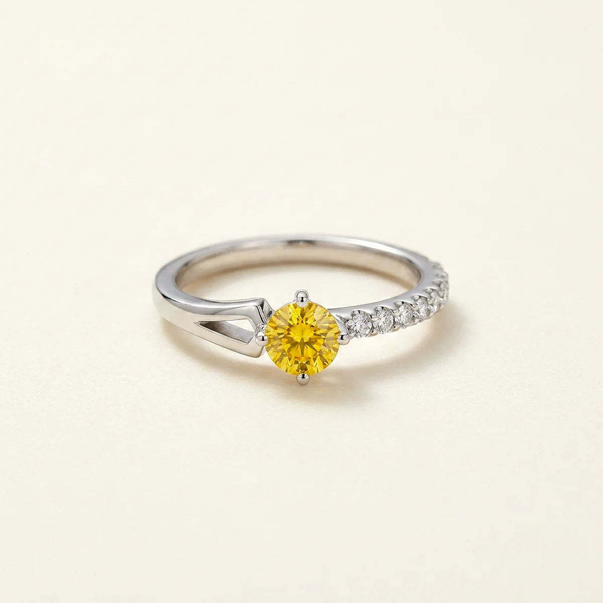 A .4ct yellow round diamond on a platinum ring, custom-designed by Eterneva to honor the remarkable Hexa.