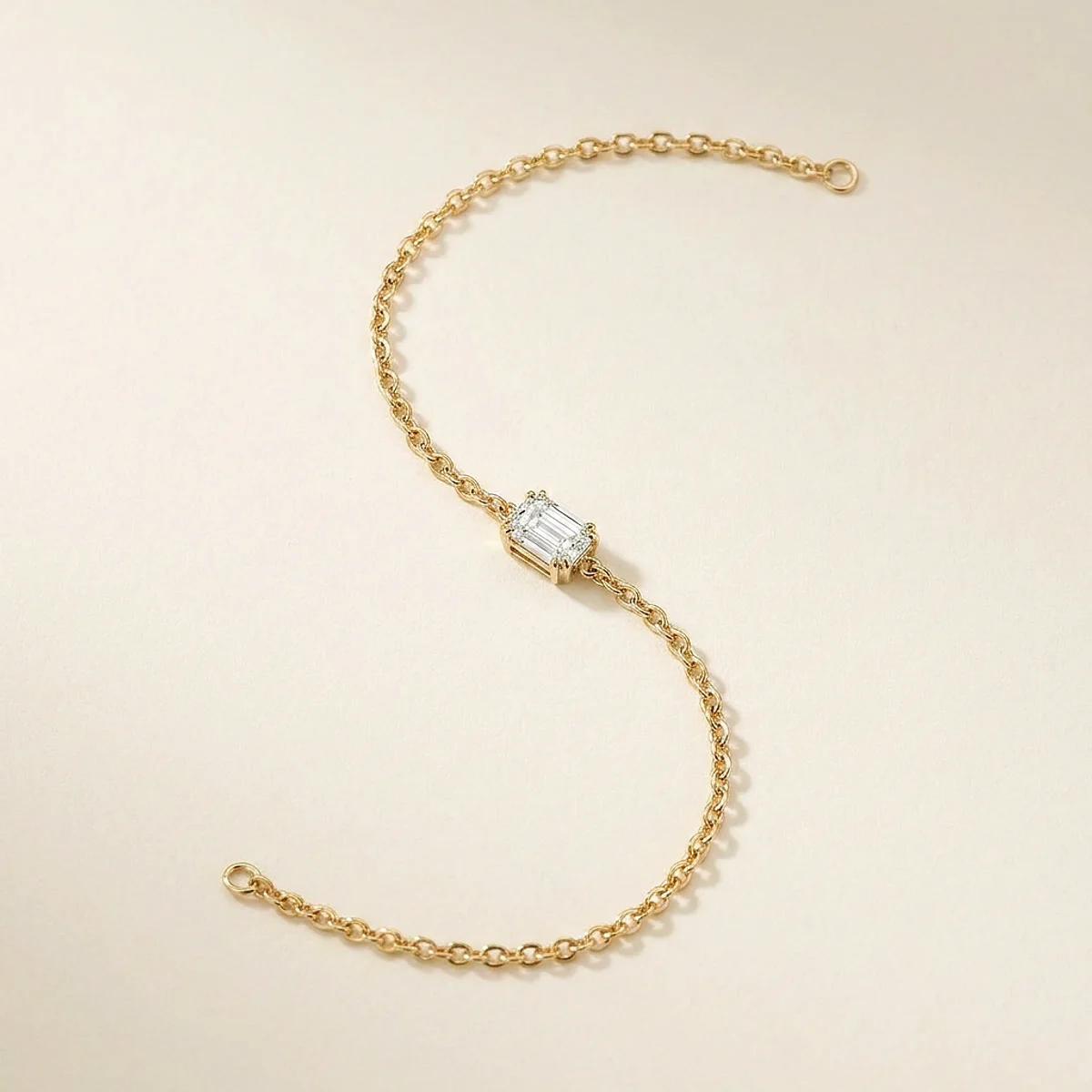 A .5ct colorless emerald diamond on a yellow gold bracelet, custom-designed by Eterneva to honor the remarkable Henry.