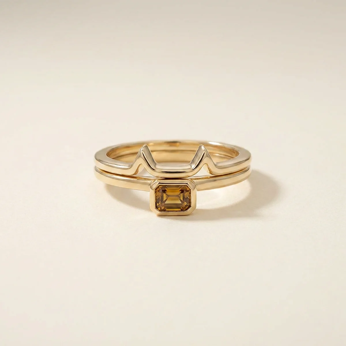 A .25ct amber emerald diamond on a yellow gold ring, custom-designed by Eterneva to honor the remarkable Neo.