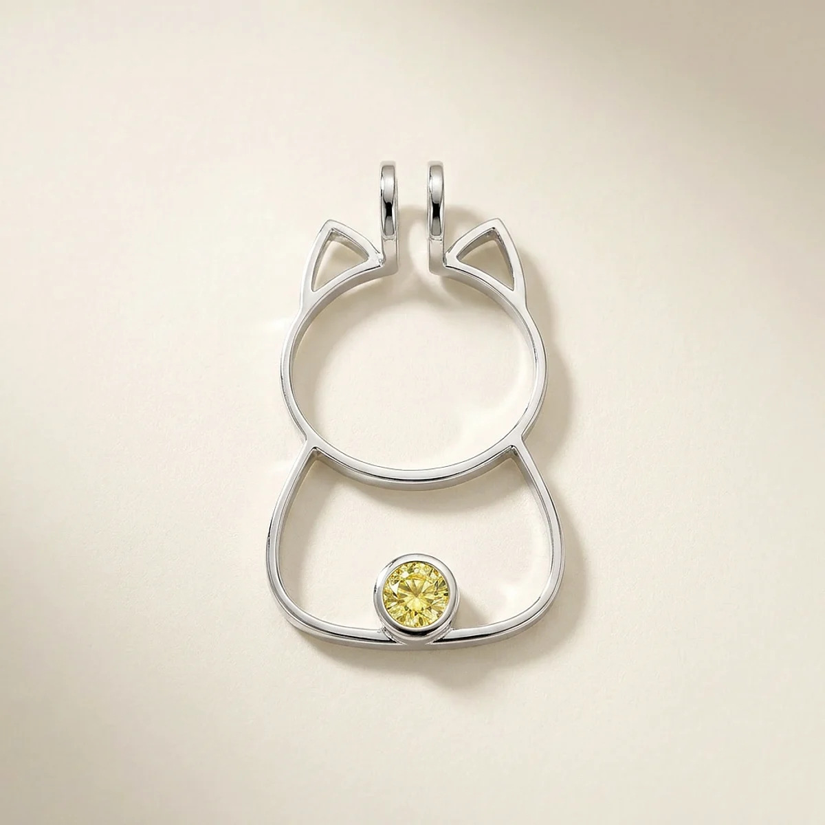 A .5ct yellow round diamond on a white gold other, custom-designed by Eterneva to honor the remarkable Mari.