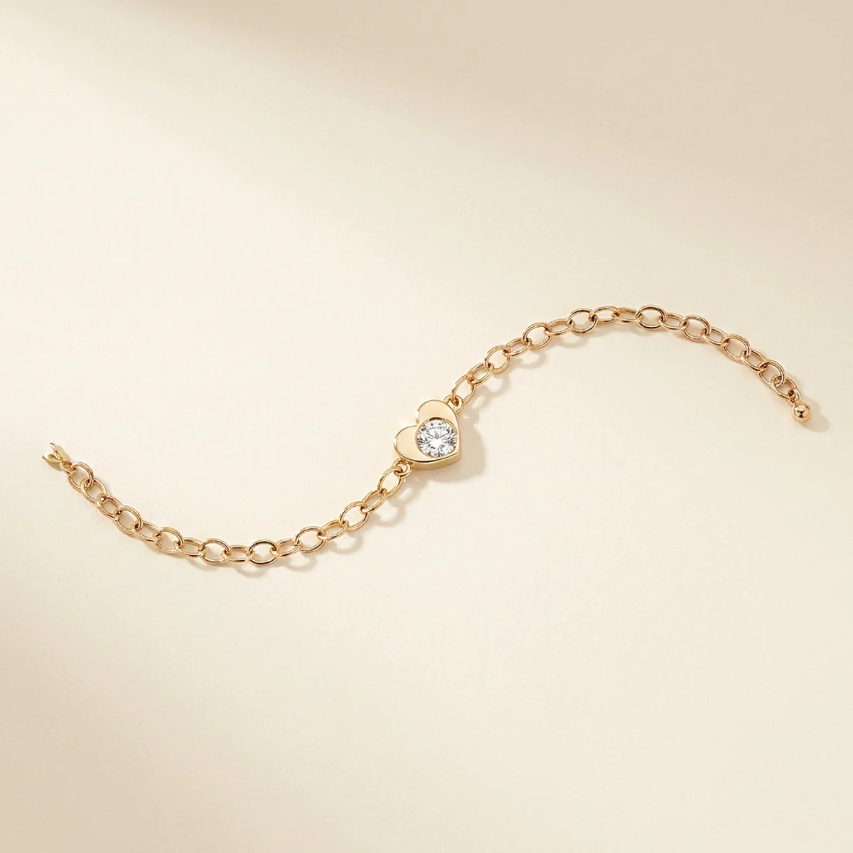 A .25ct colorless round diamond on a mixed metal bracelet, custom-designed by Eterneva to honor the remarkable Kai.