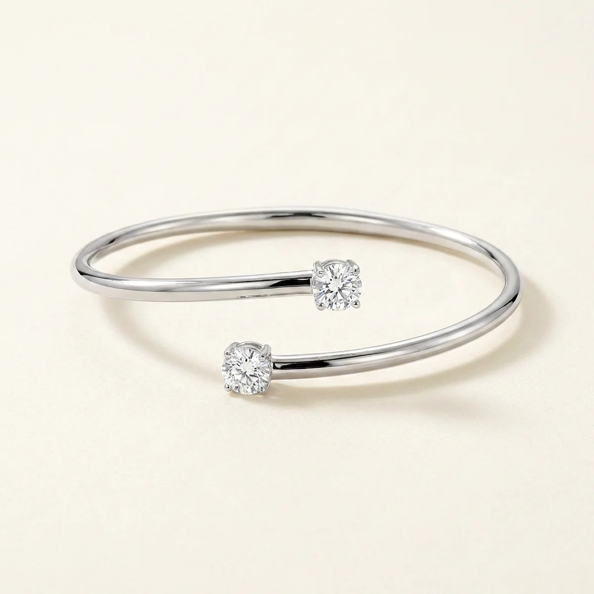 A 1ct colorless round diamond on a white gold bracelet, custom-designed by Eterneva to honor the remarkable Tammy.