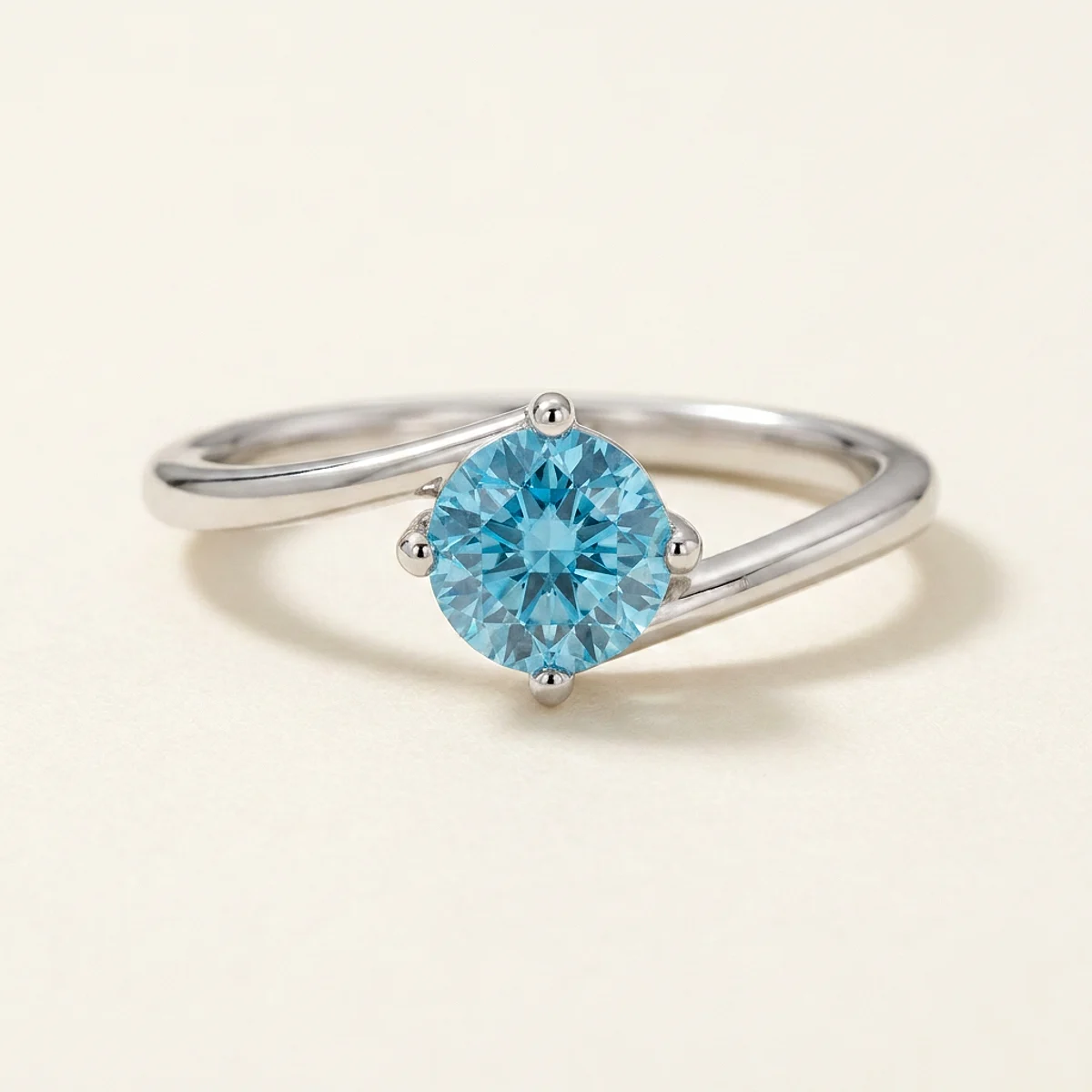 A .75ct blue round diamond on a white gold ring, custom-designed by Eterneva to honor the remarkable Noche.