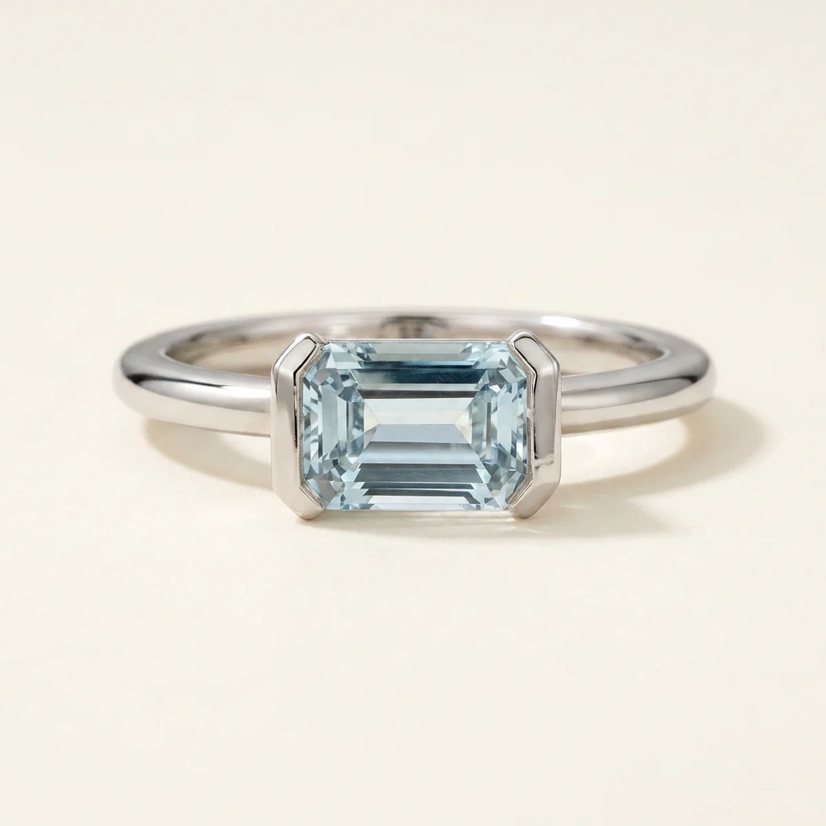 A 1ct blue emerald diamond on a platinum ring, custom-designed by Eterneva to honor the remarkable Kitty.