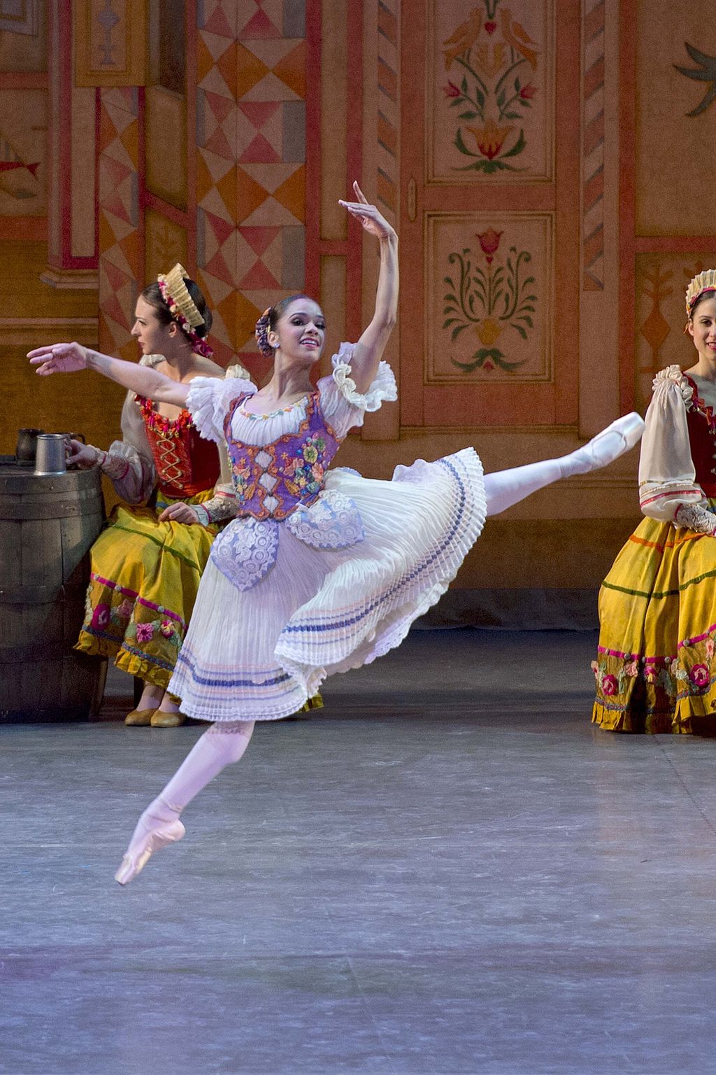 By Gilda N. Squire Gildasquire - Extracted from File:From the ballet Coppelia.jpg, CC BY-SA 4.0, https://commons.wikimedia.org/w/index.php?curid=36210234