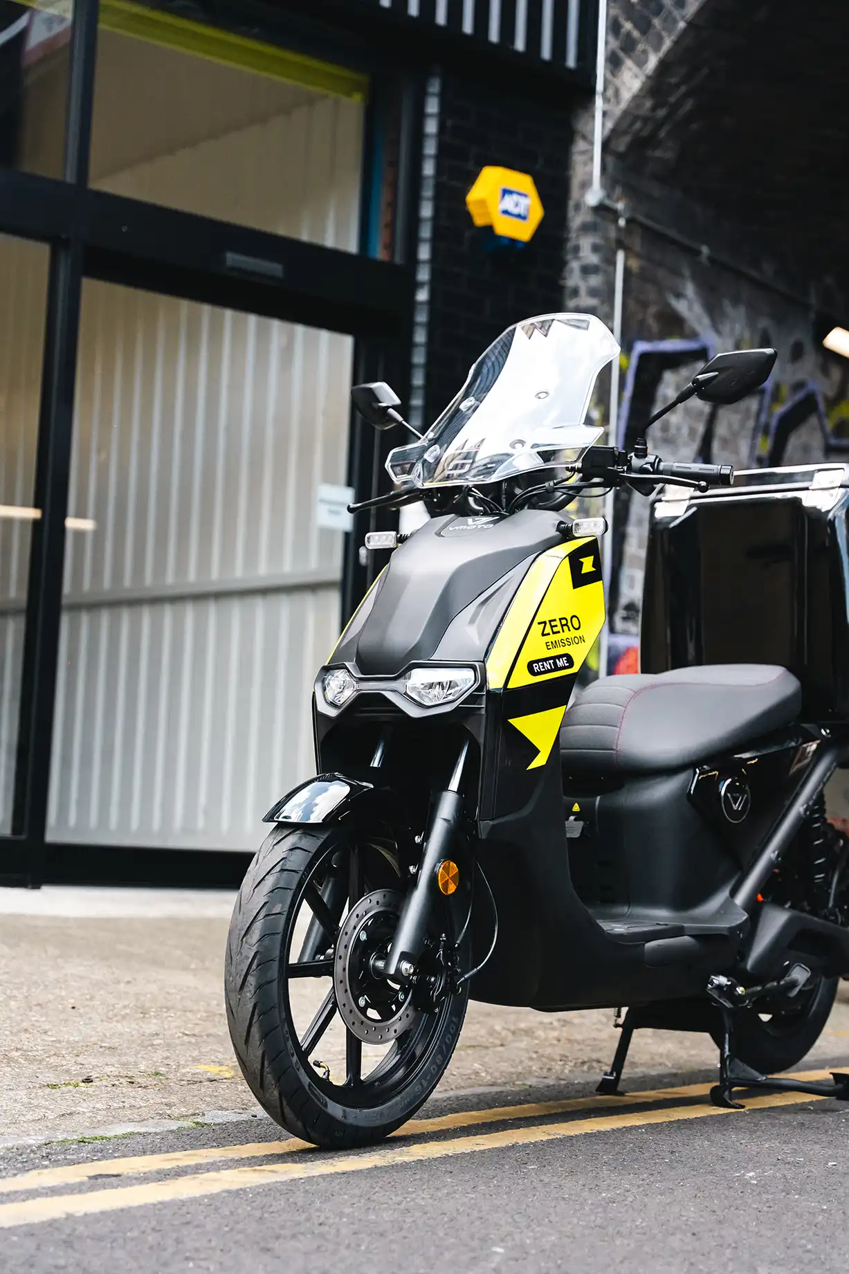 vehículo eléctrico para empresas tipo cargo