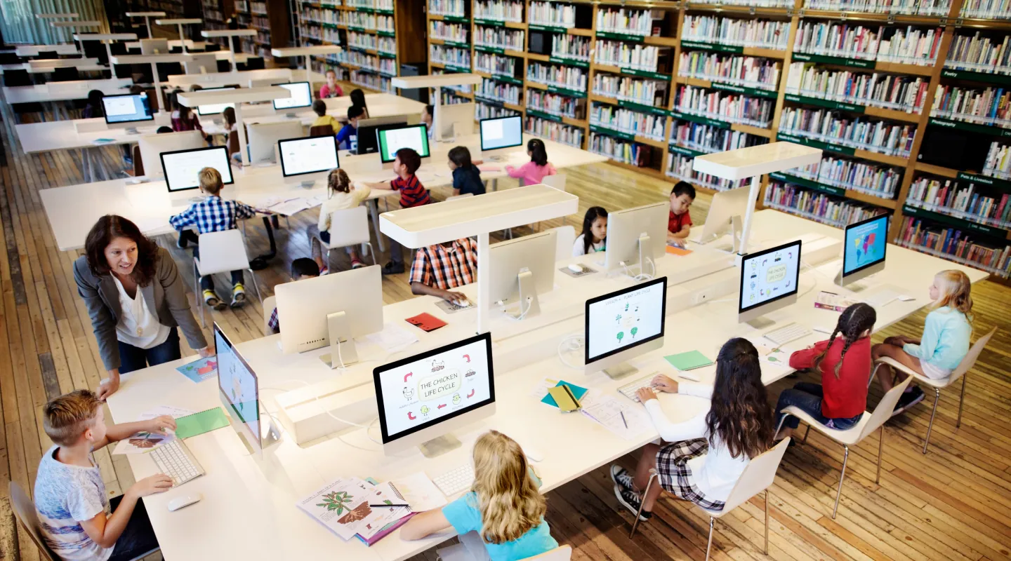 Sustaining Change by Leveraging Instructor Data