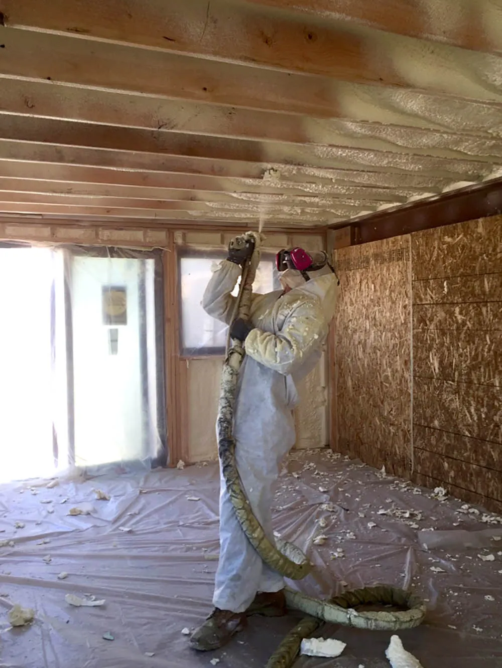 Titan installer at Red Feather Lake custom home.