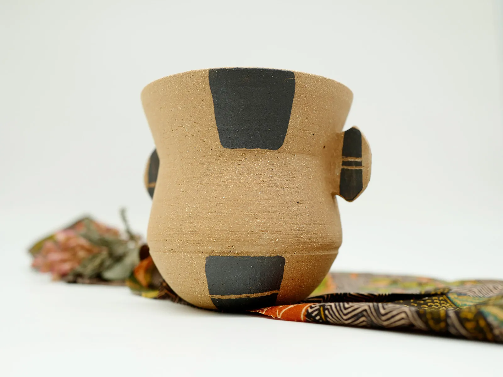 Pot de fleur ansé V