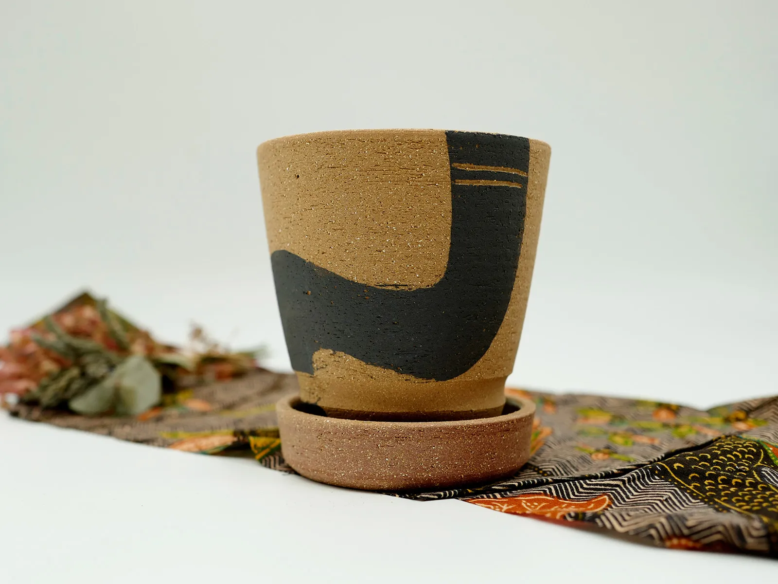 Pot de fleur & soucoupe I