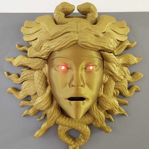 Impresión 3D en color dorado de una meduza para decoración