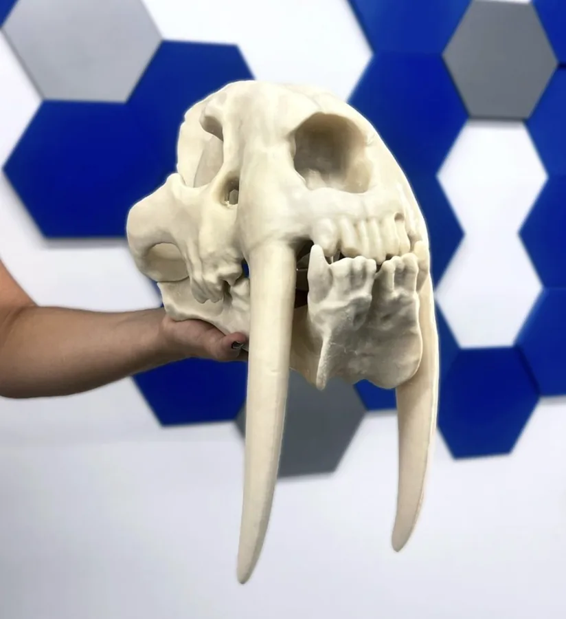 Escultura artística única impresa en 3D