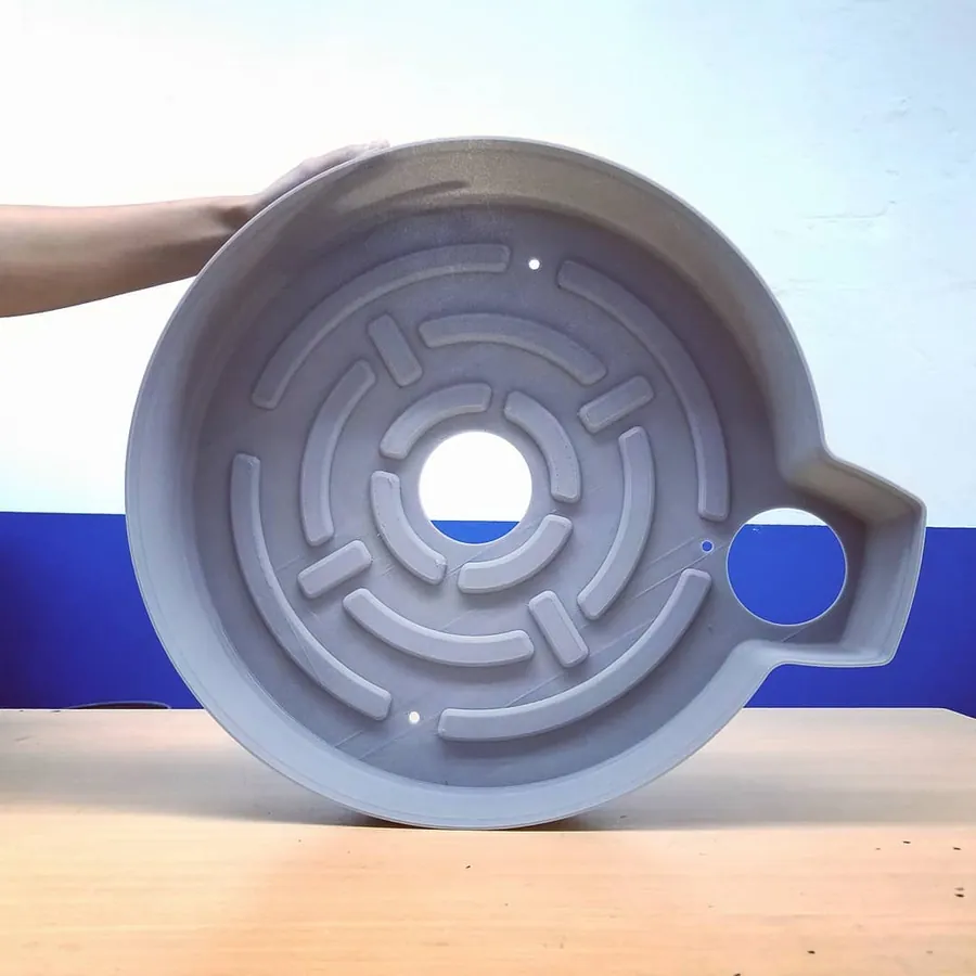 Pieza técnica impresa en 3D con impresora industrial T-600 gran volumen