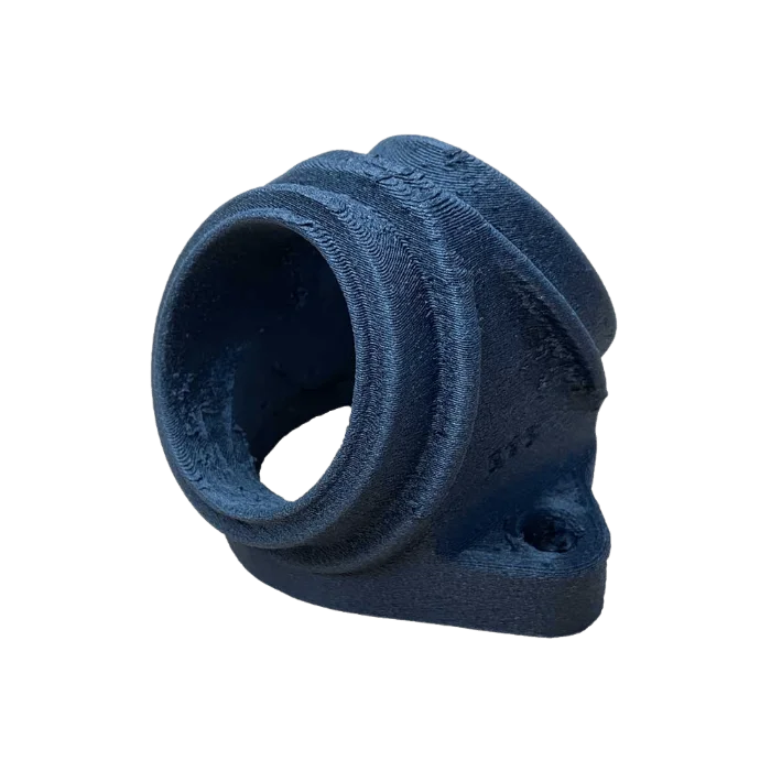 Cotovelo impresso em 3D em nylon com fibra de carbono, estrutural e leve.