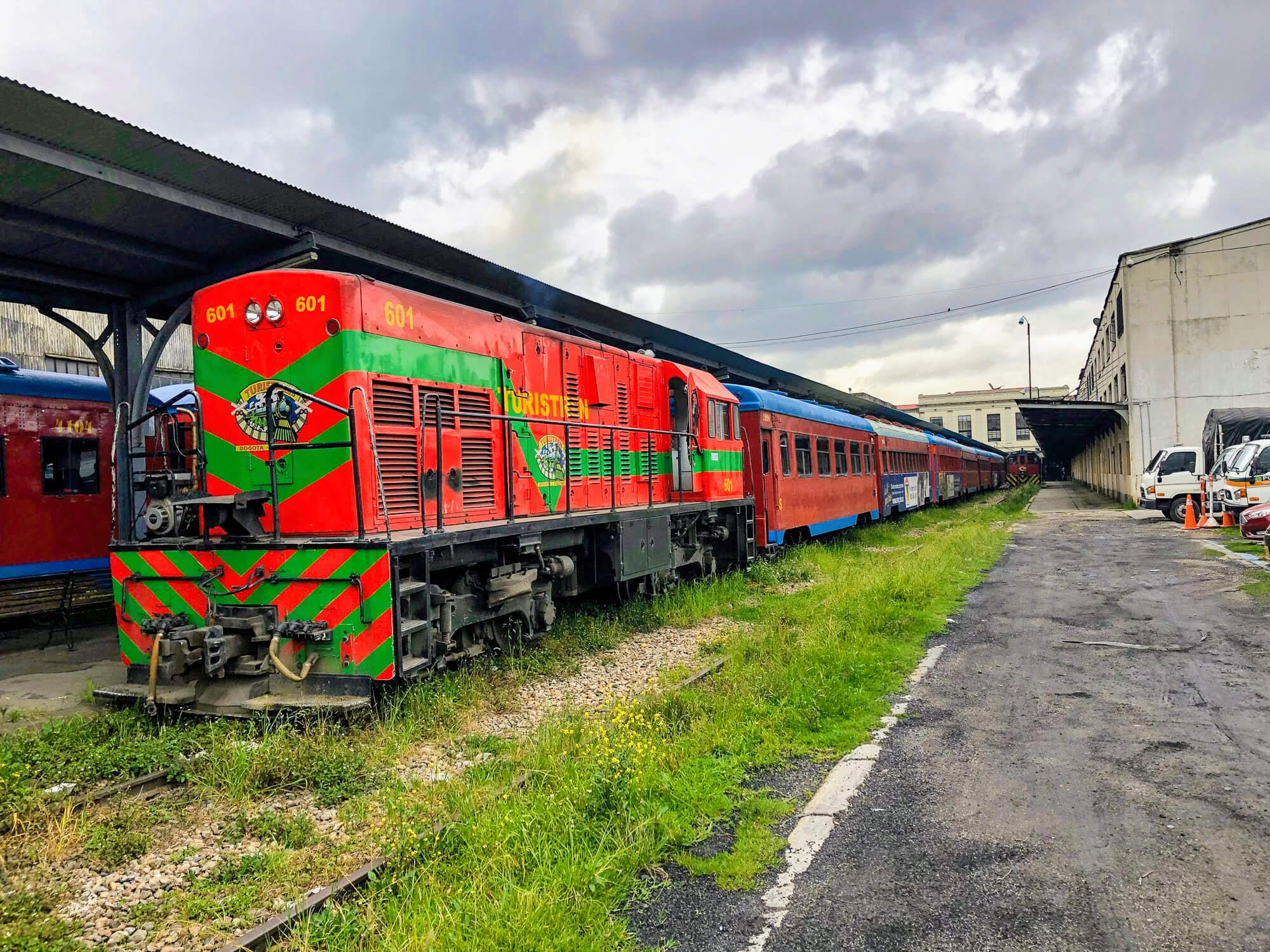 Tren de la Sabana tourist train with red and green locomotive near Bogotá, Colombia.
