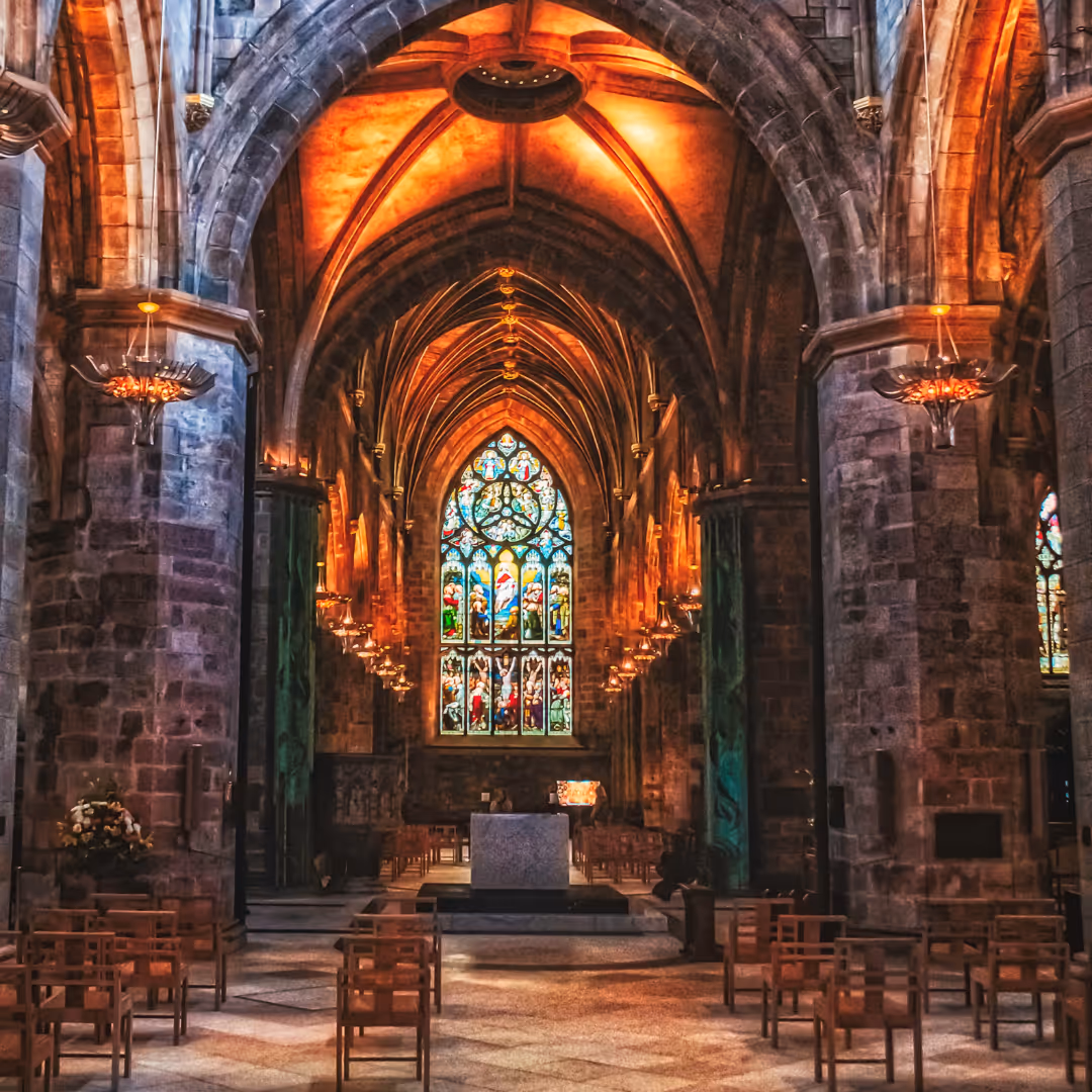Interior shot facing the podium of St Giles Cathedral in Edinburgh