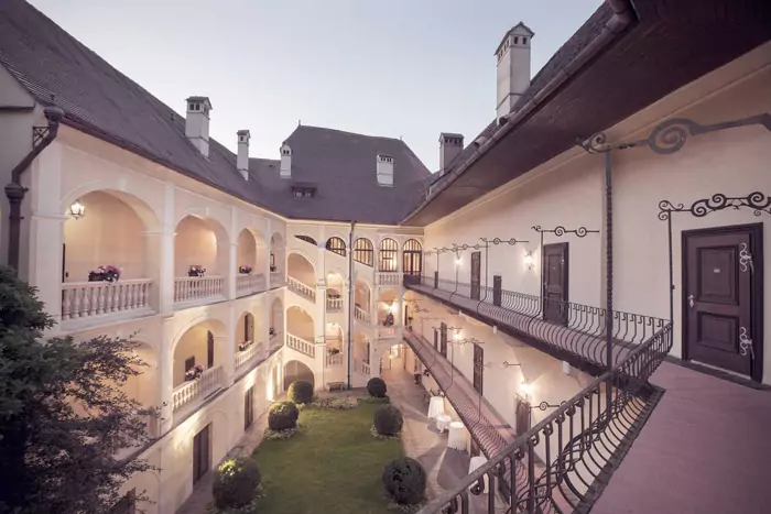 Schloss Obermayerhofen