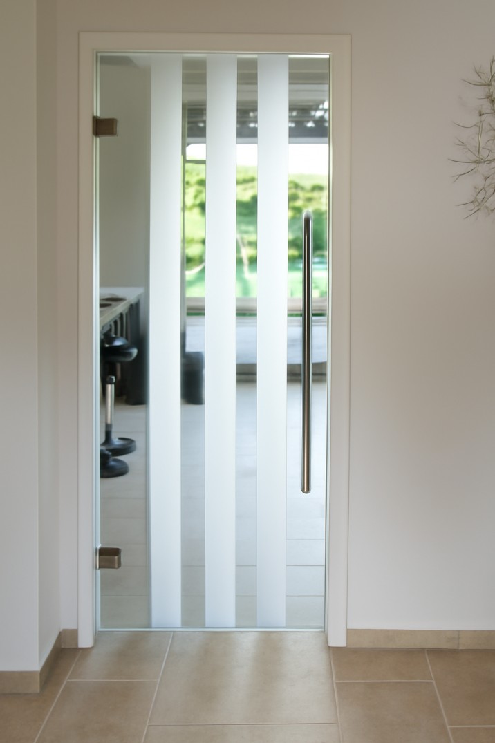 Glass door with print