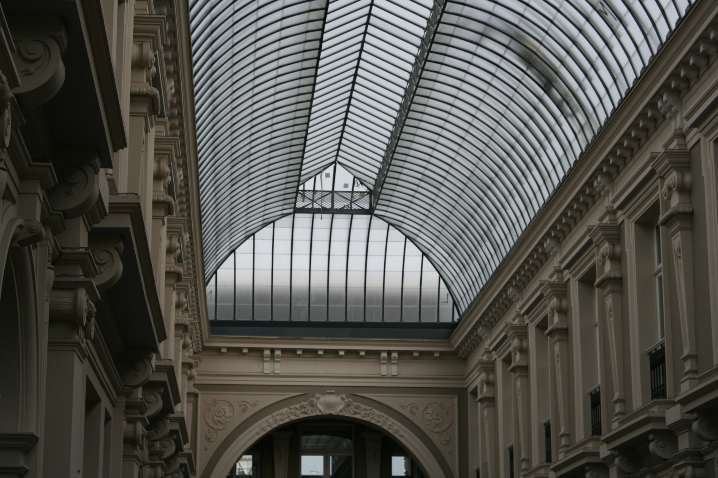 Monumental glass