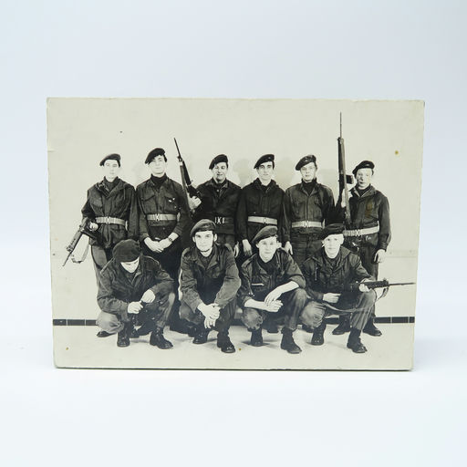 plaque en bois avec impression soldats 