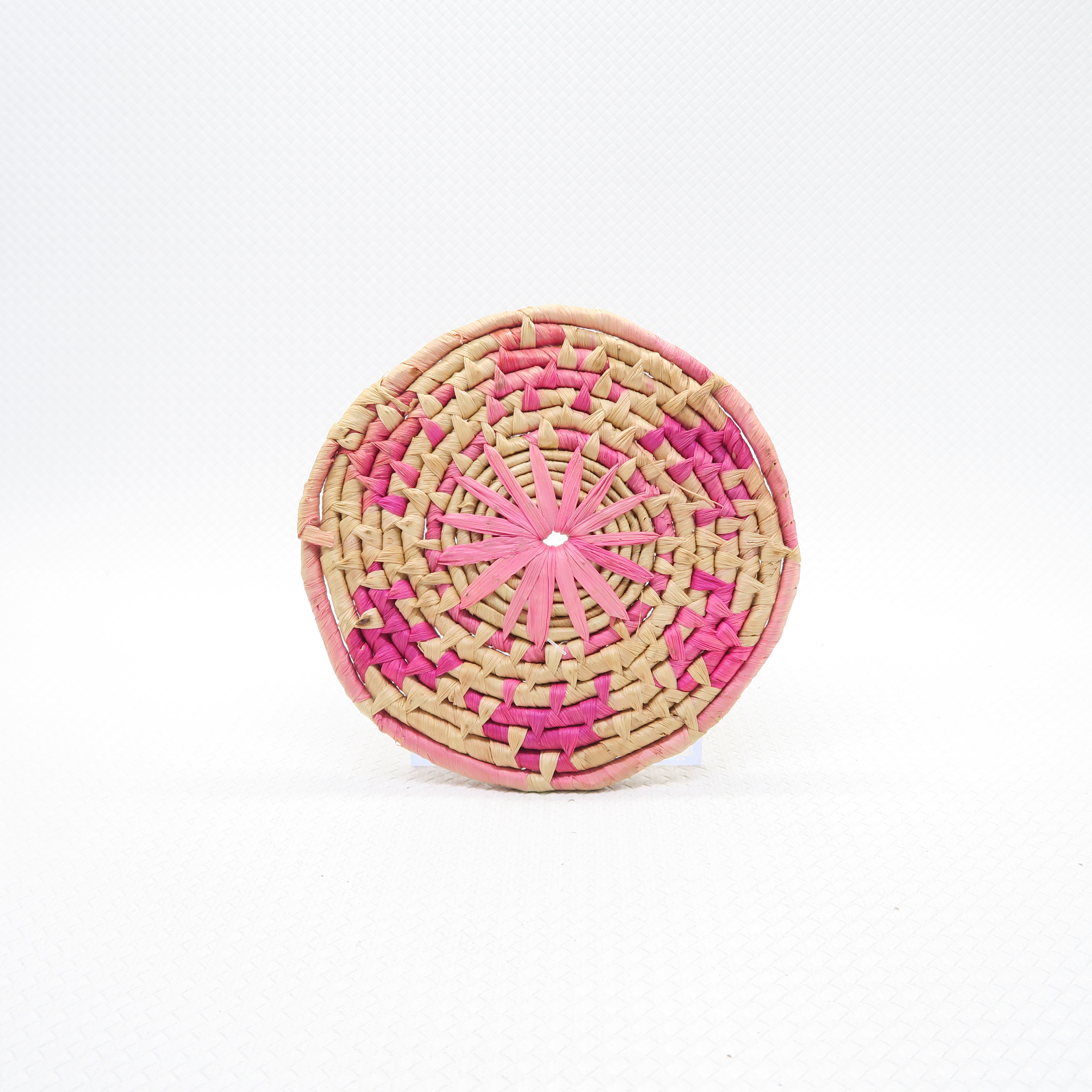 dessous de plat en raphia rose 