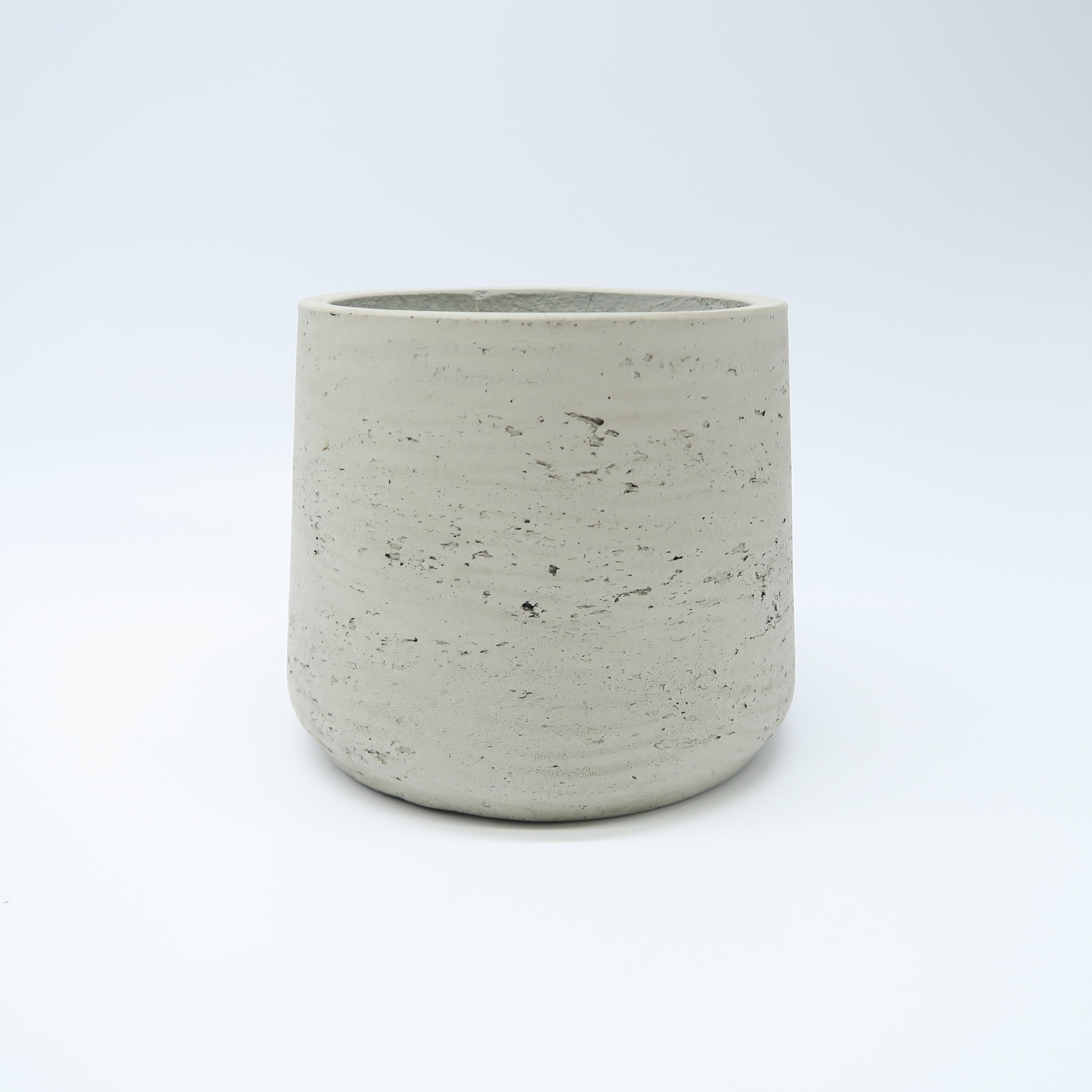 cache pot en fibre d'argile gris M