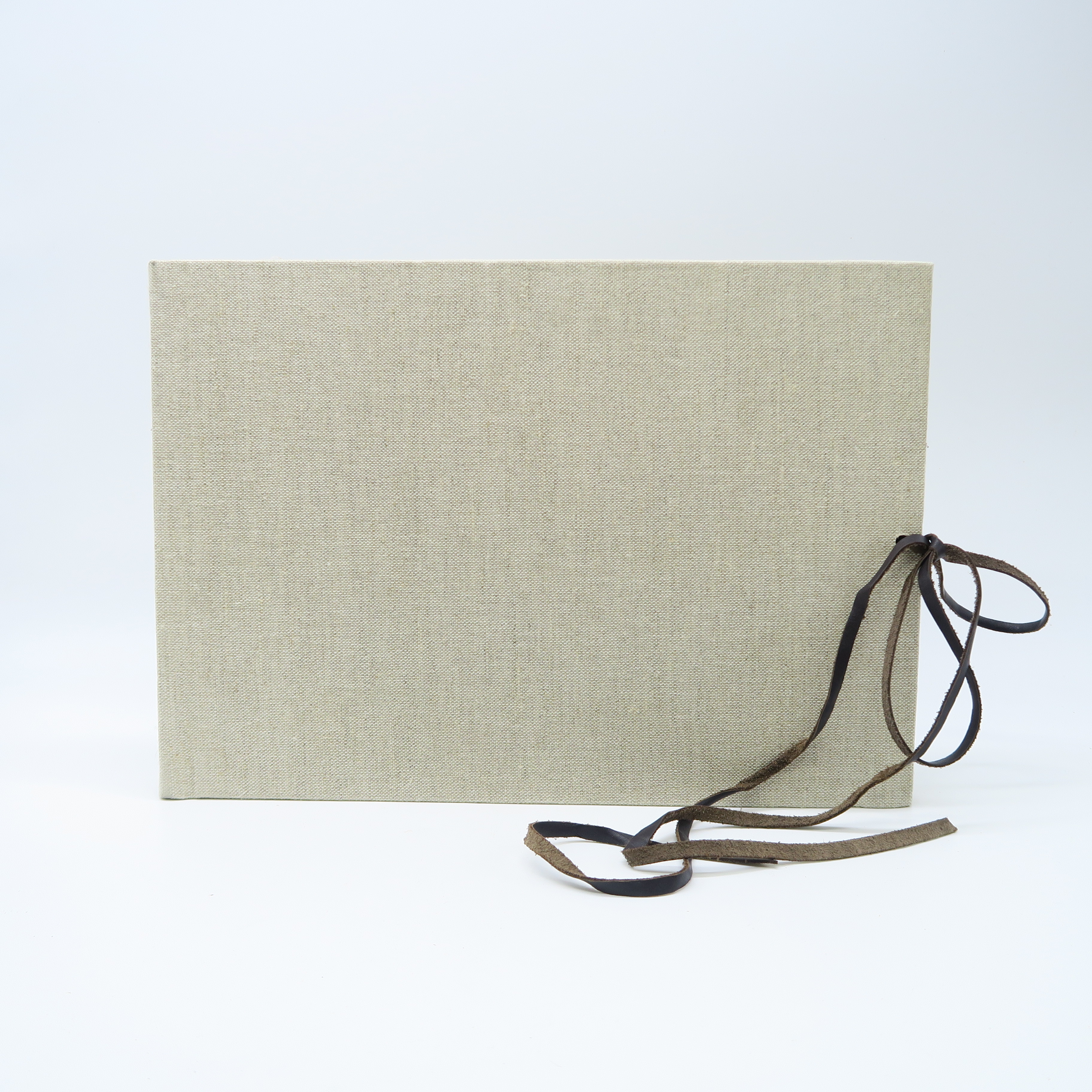 album photo gris à lacets (vide)