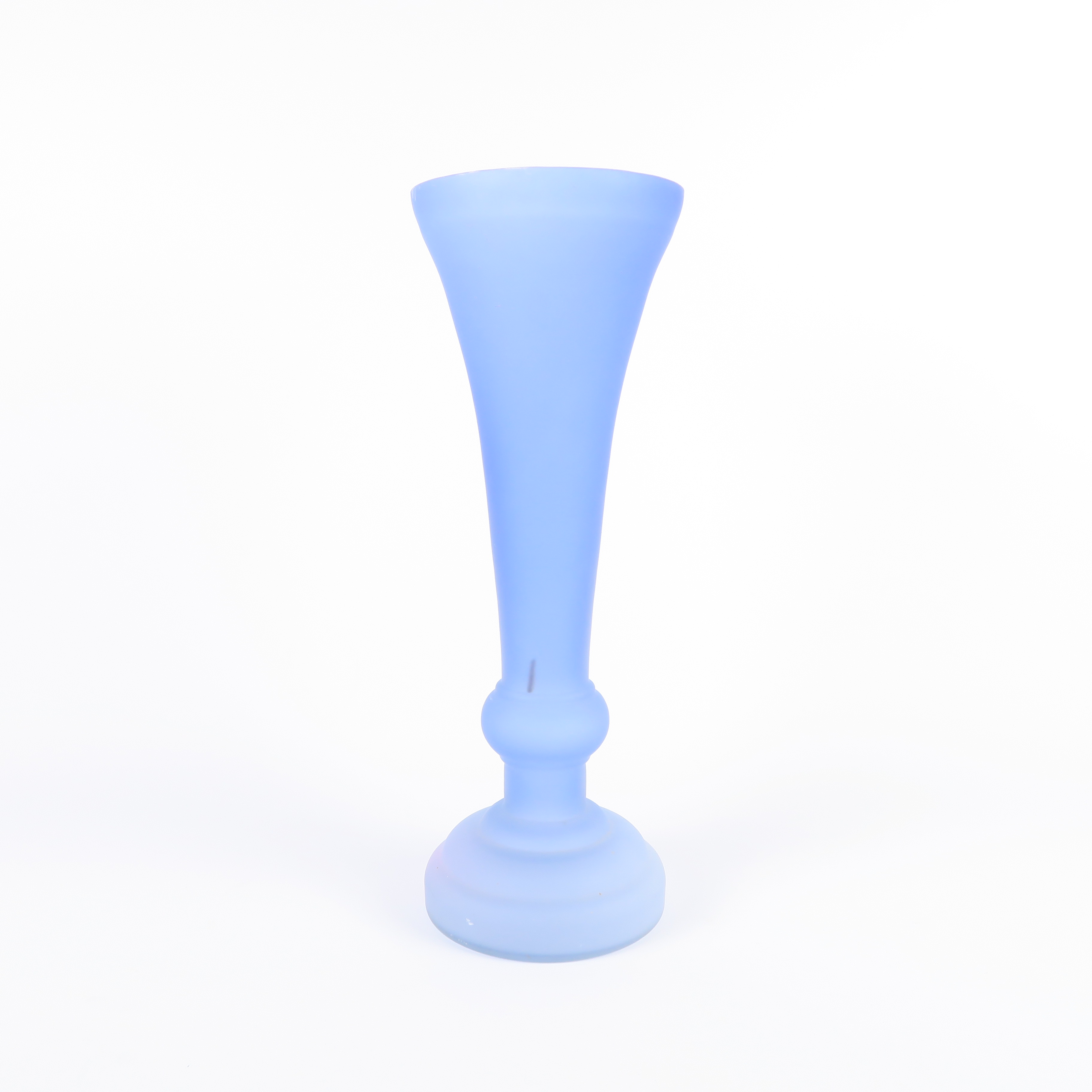 vase en opaline bleu dégradé 