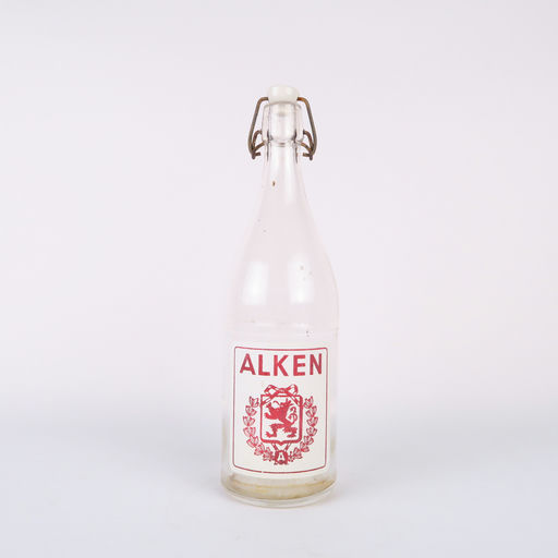bouteille en verre avec un bouchon en étrier 'alken'