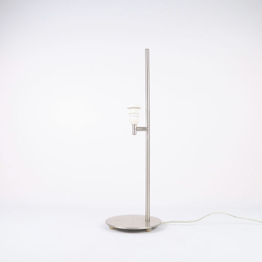 pied de lampe métallique