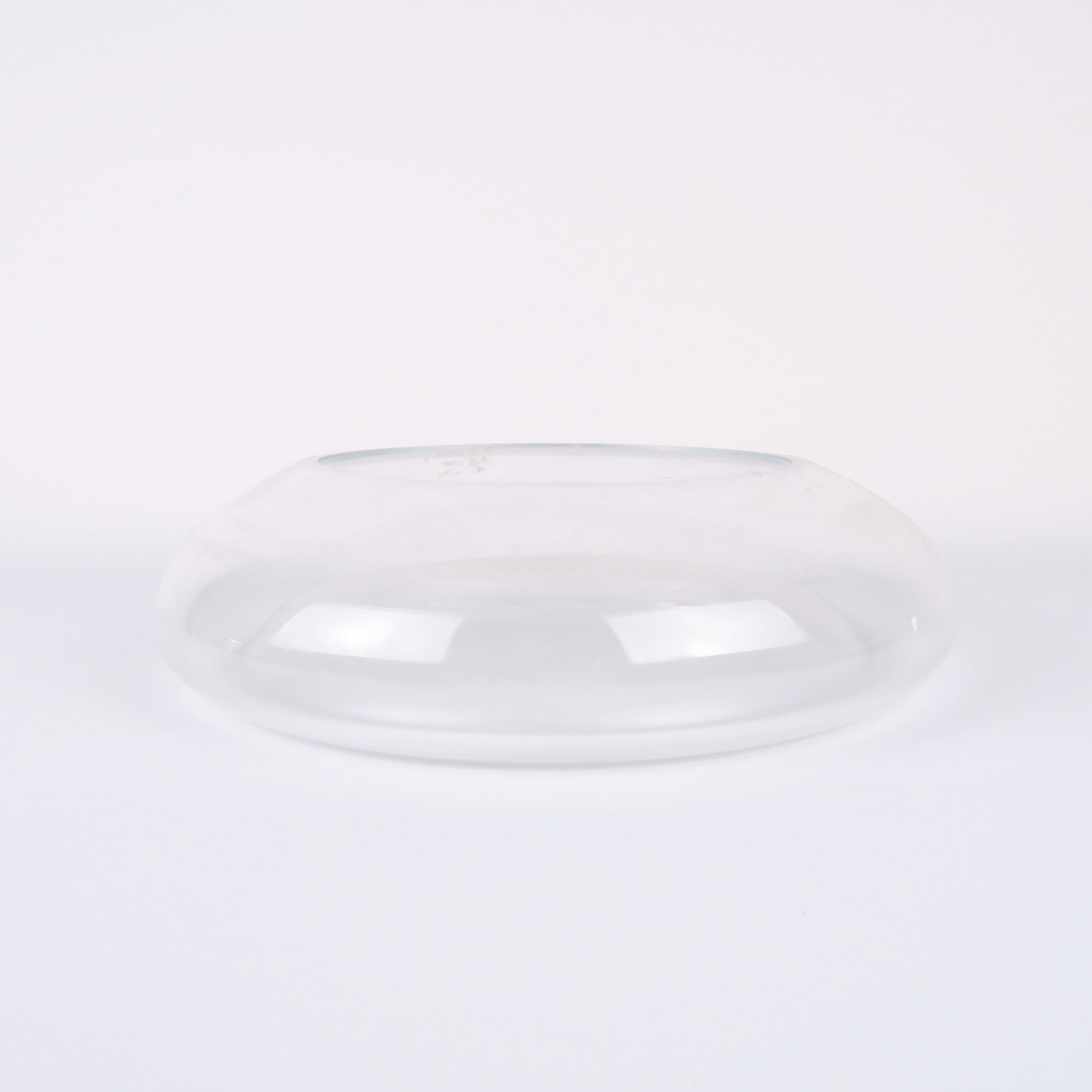 vase en verre transparent rond 