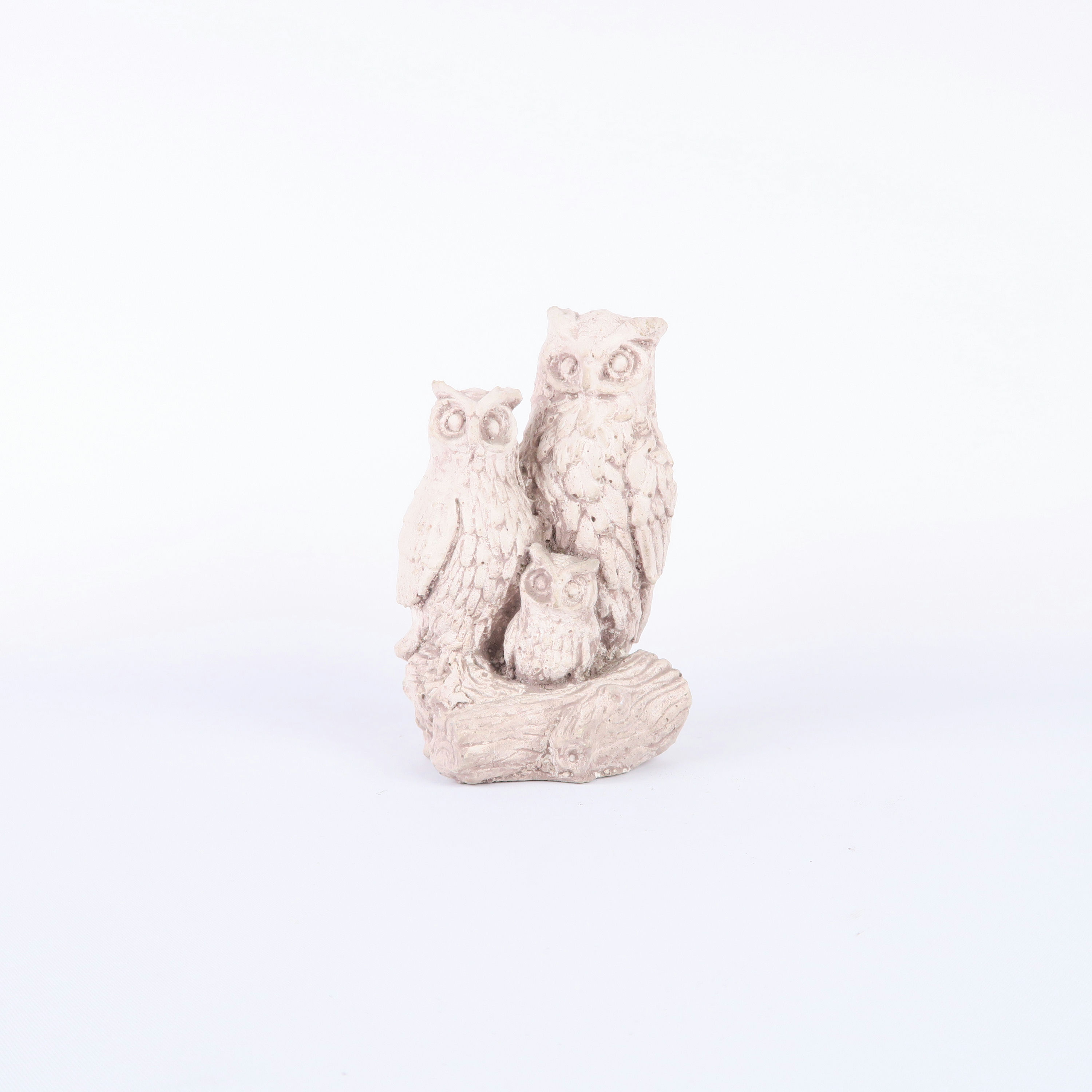 sculpture famille de hiboux en plâtre