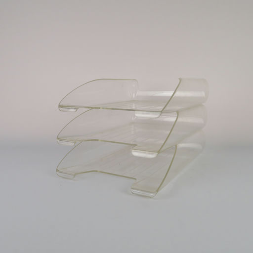 corbeille à courrier transparent 