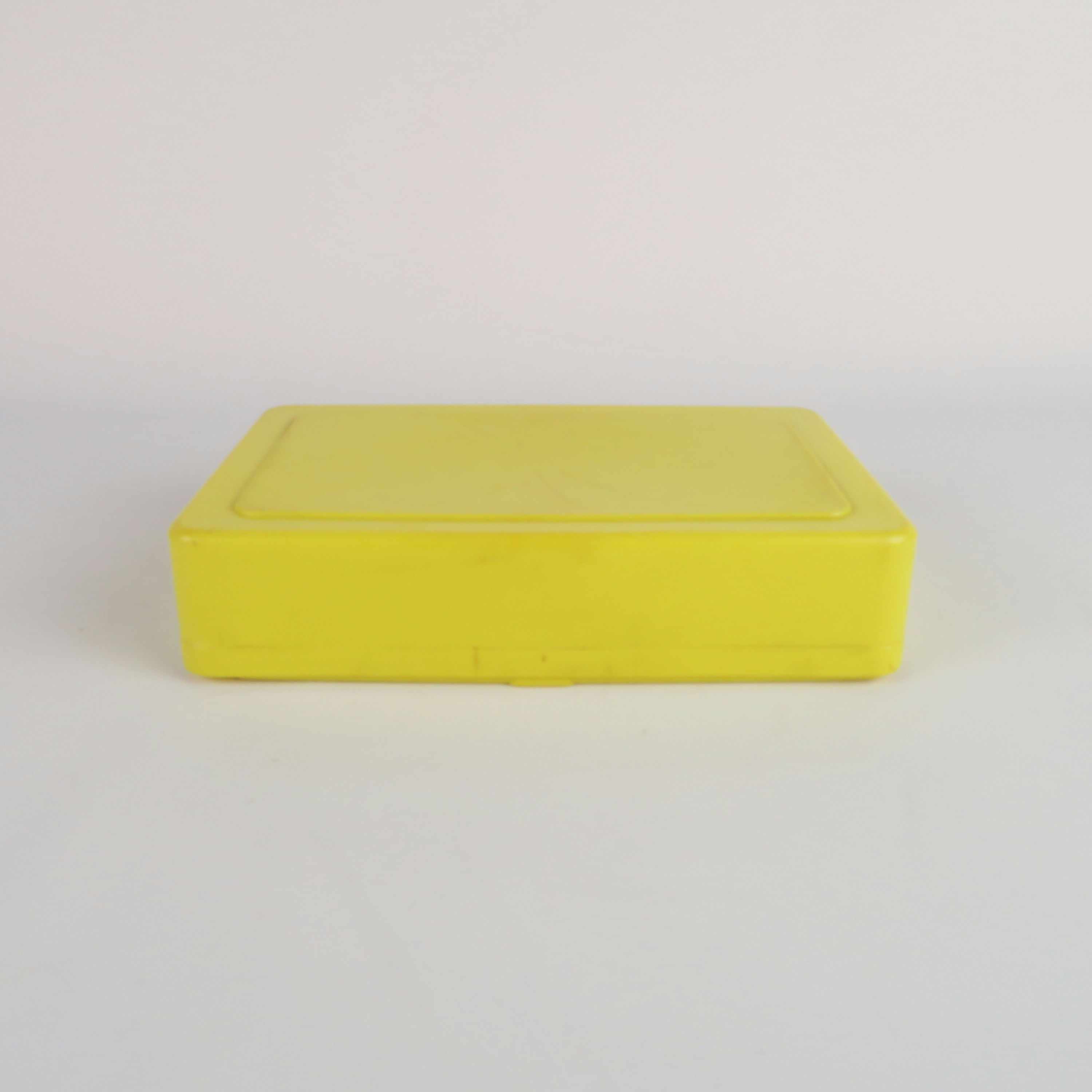 boîte à tartines jaune