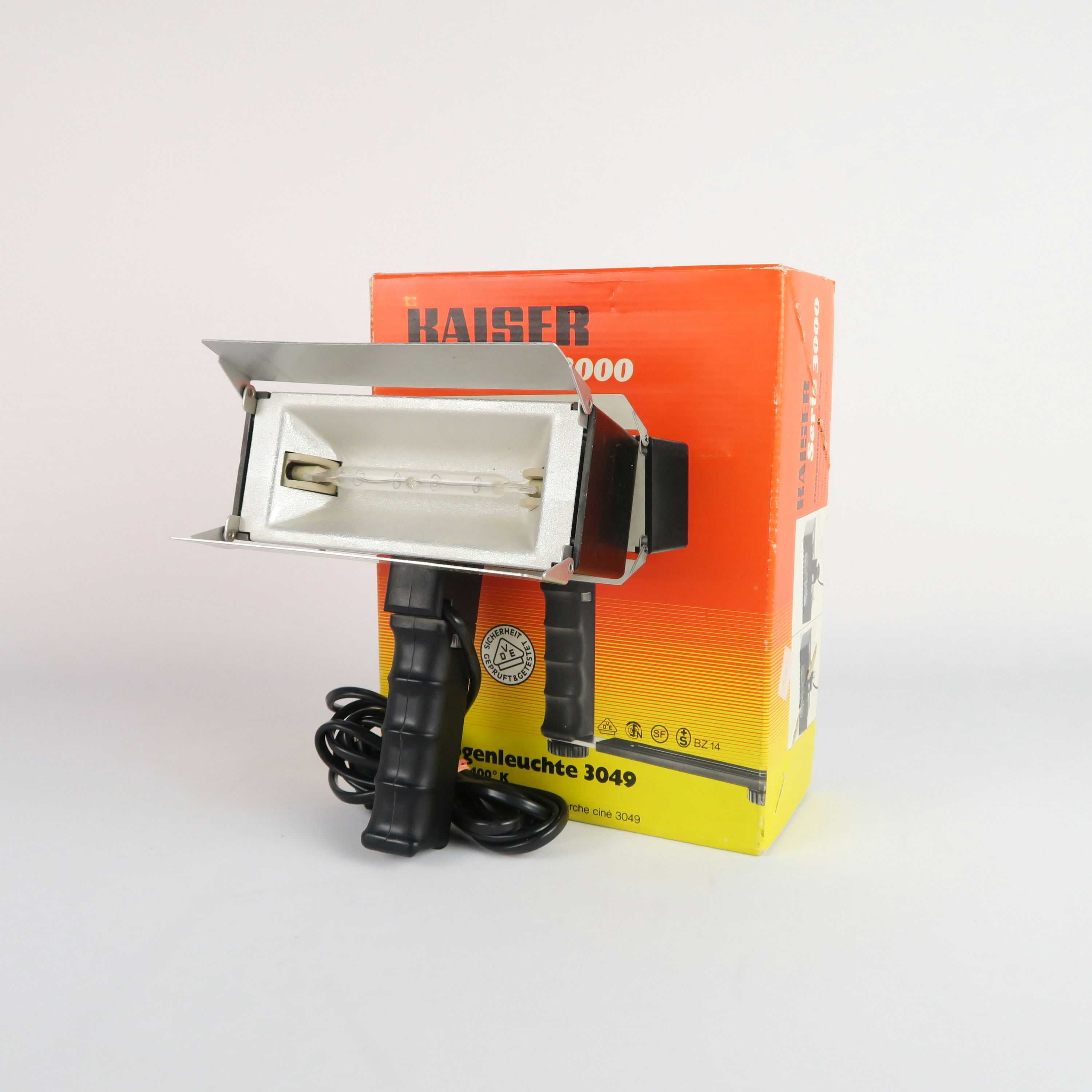 torche halogène 'kaiser serie 3000' avec sa boîte d'origine orange