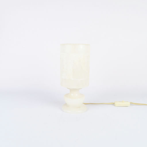 lampe en marbre blanc