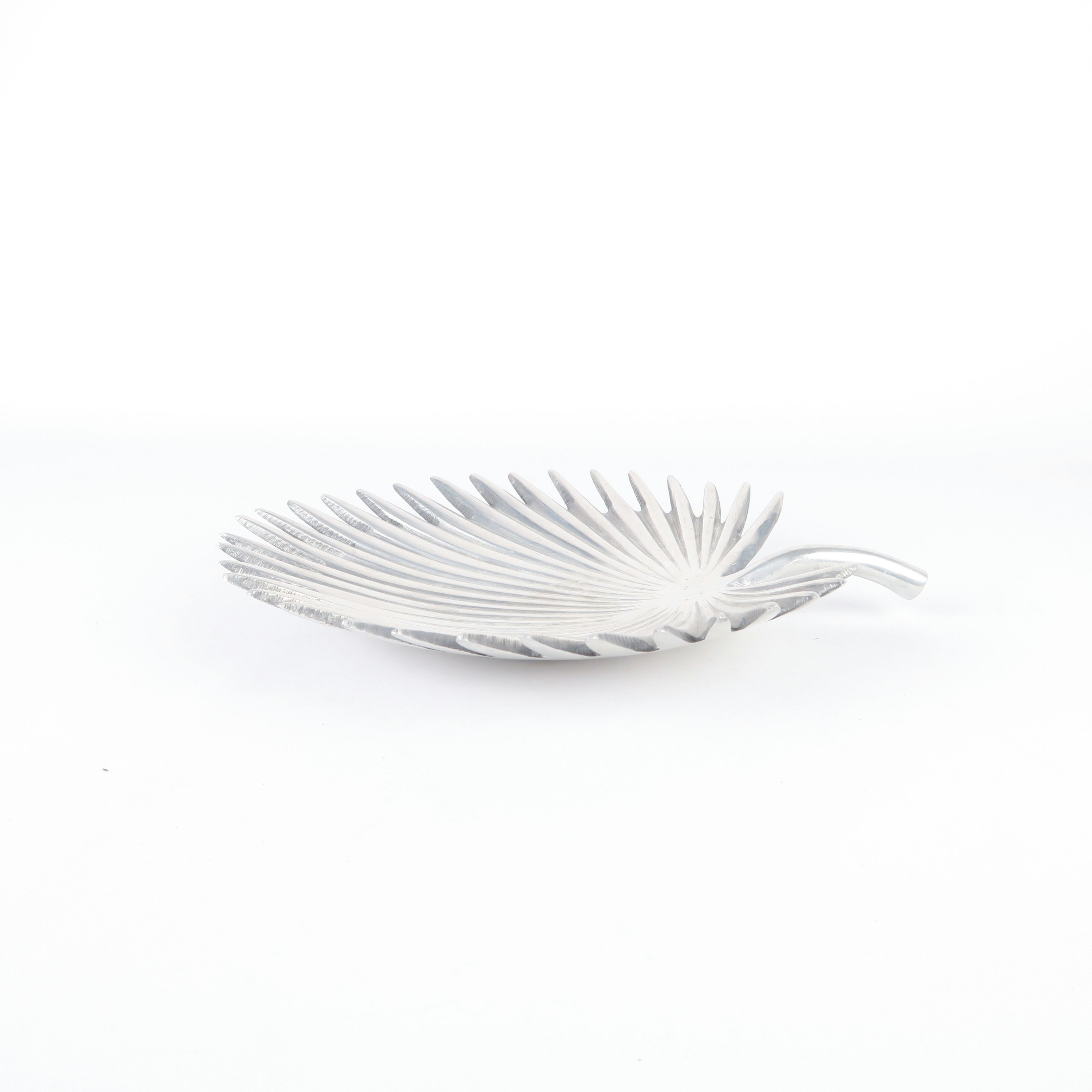 vide-poche en forme de feuille  