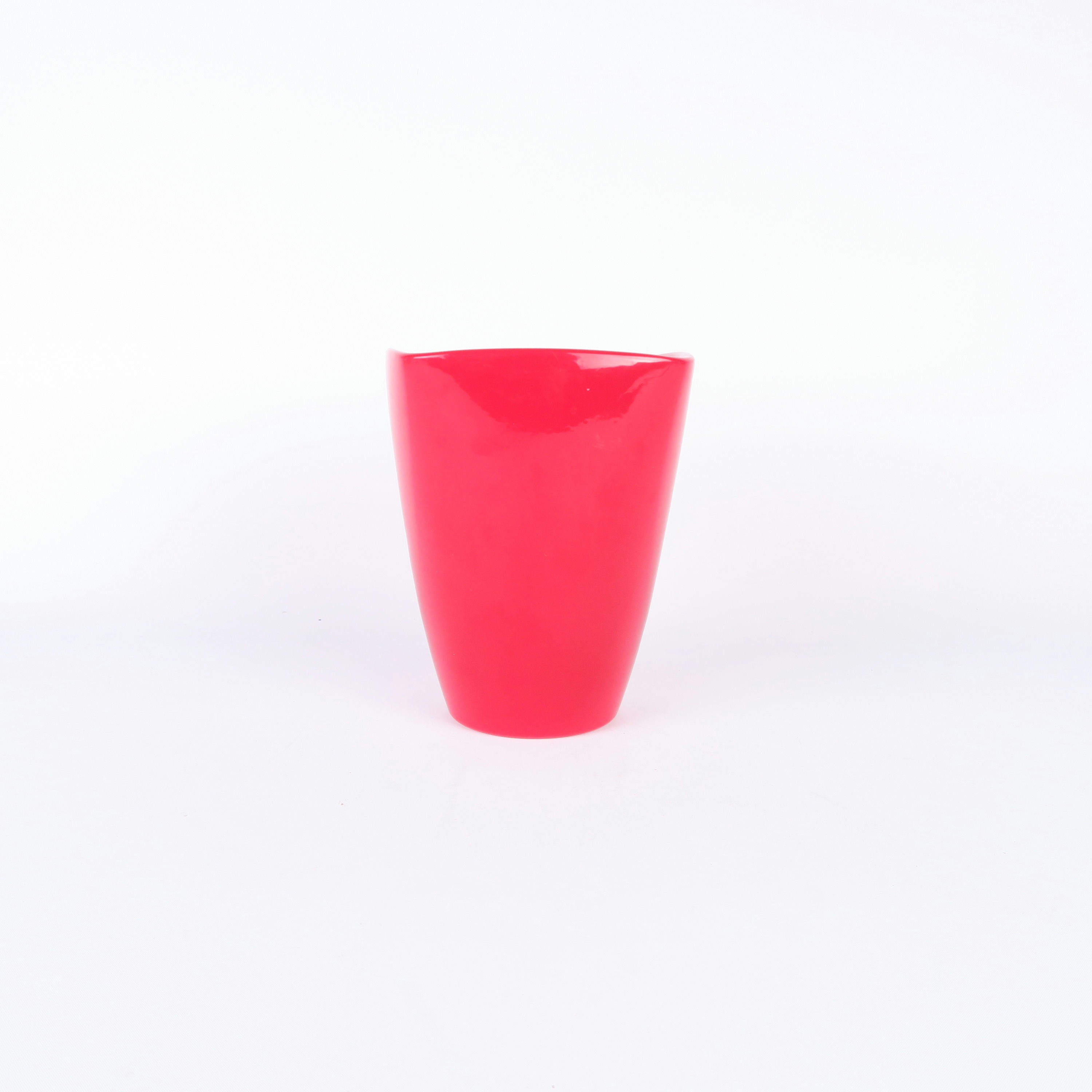 petit vase rouge