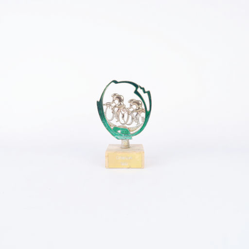 petit trophée de cyclisme vert et argenté 