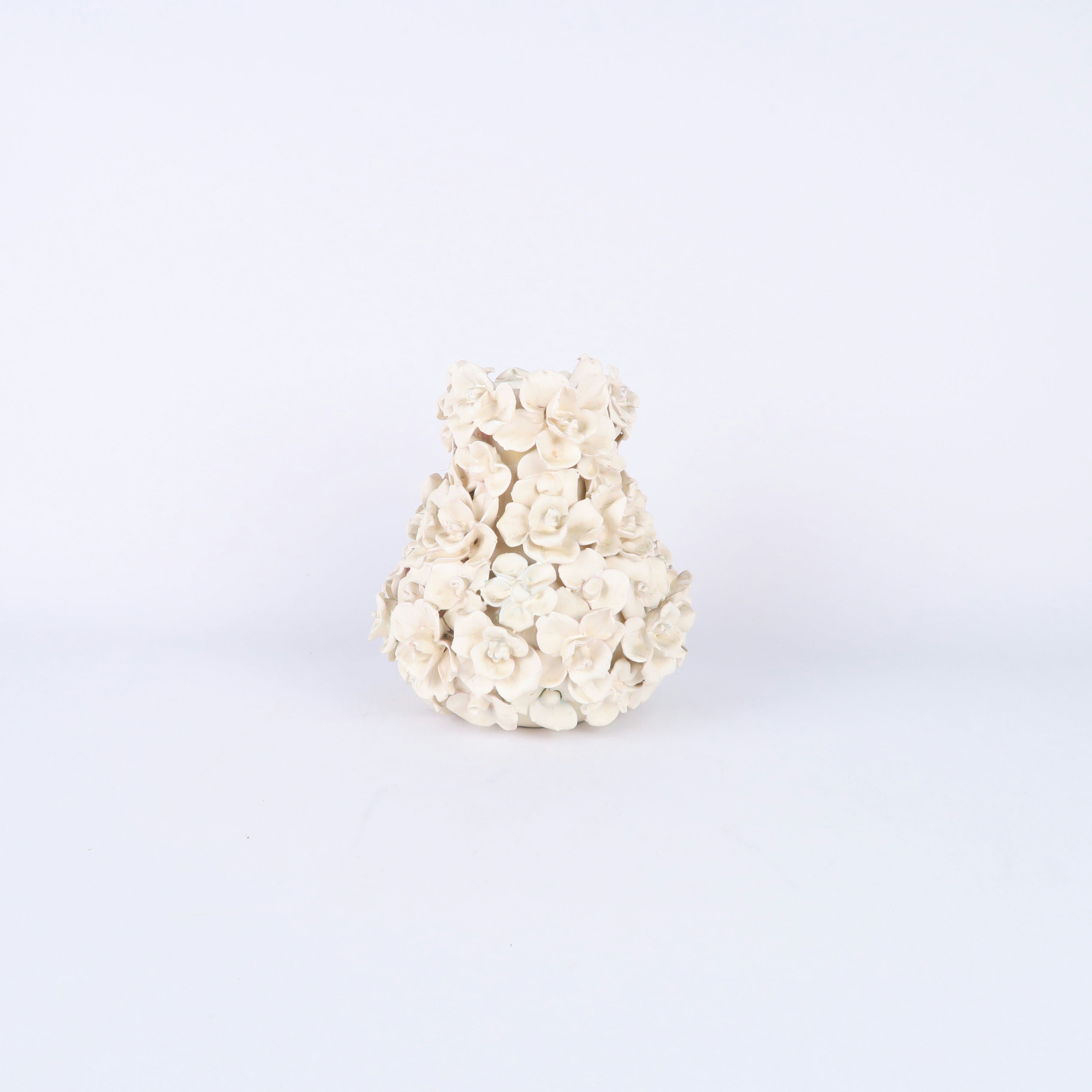 vase fleurs en relief