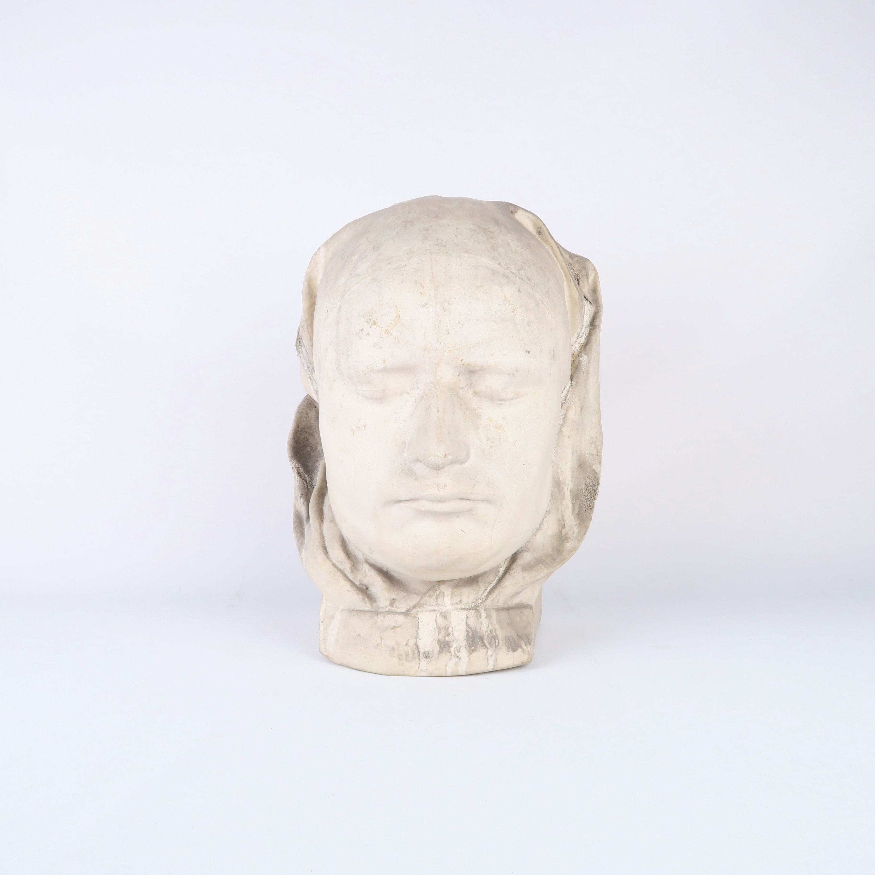 masque plâtre d'une femme (à suspendre)