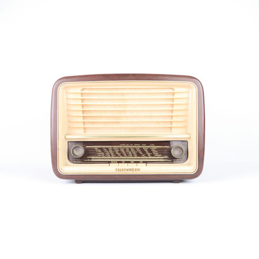 radio effet bois et face blanche 'telefunken'