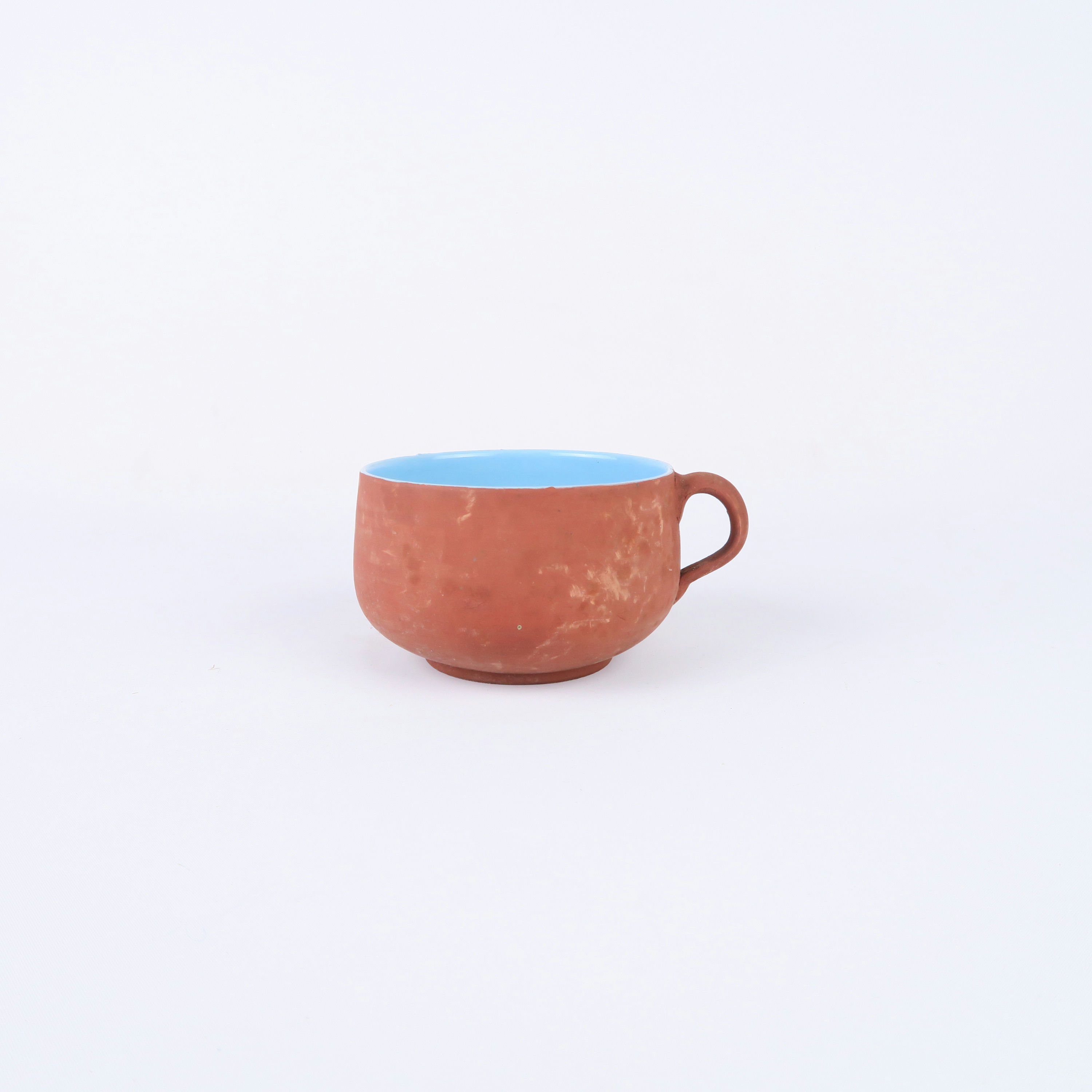 bol avec anse en terre cuite et intérieur émaillé coloré